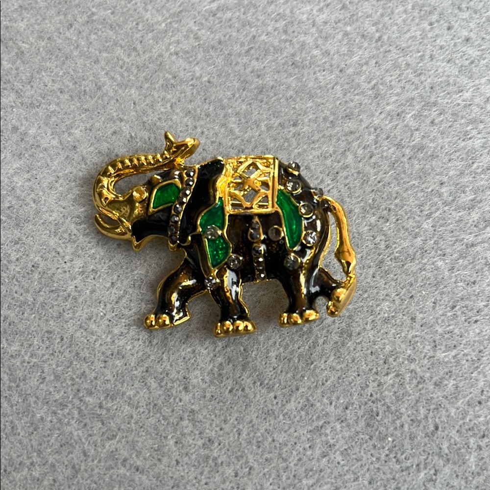 Elegant Gold and Green Elephant Brooch